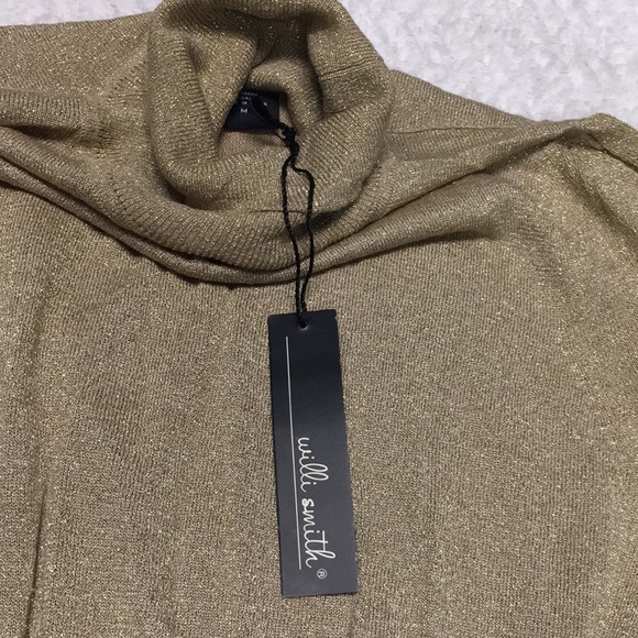 NWT turtleneck sweater - size Medium - Picture 7 of 9